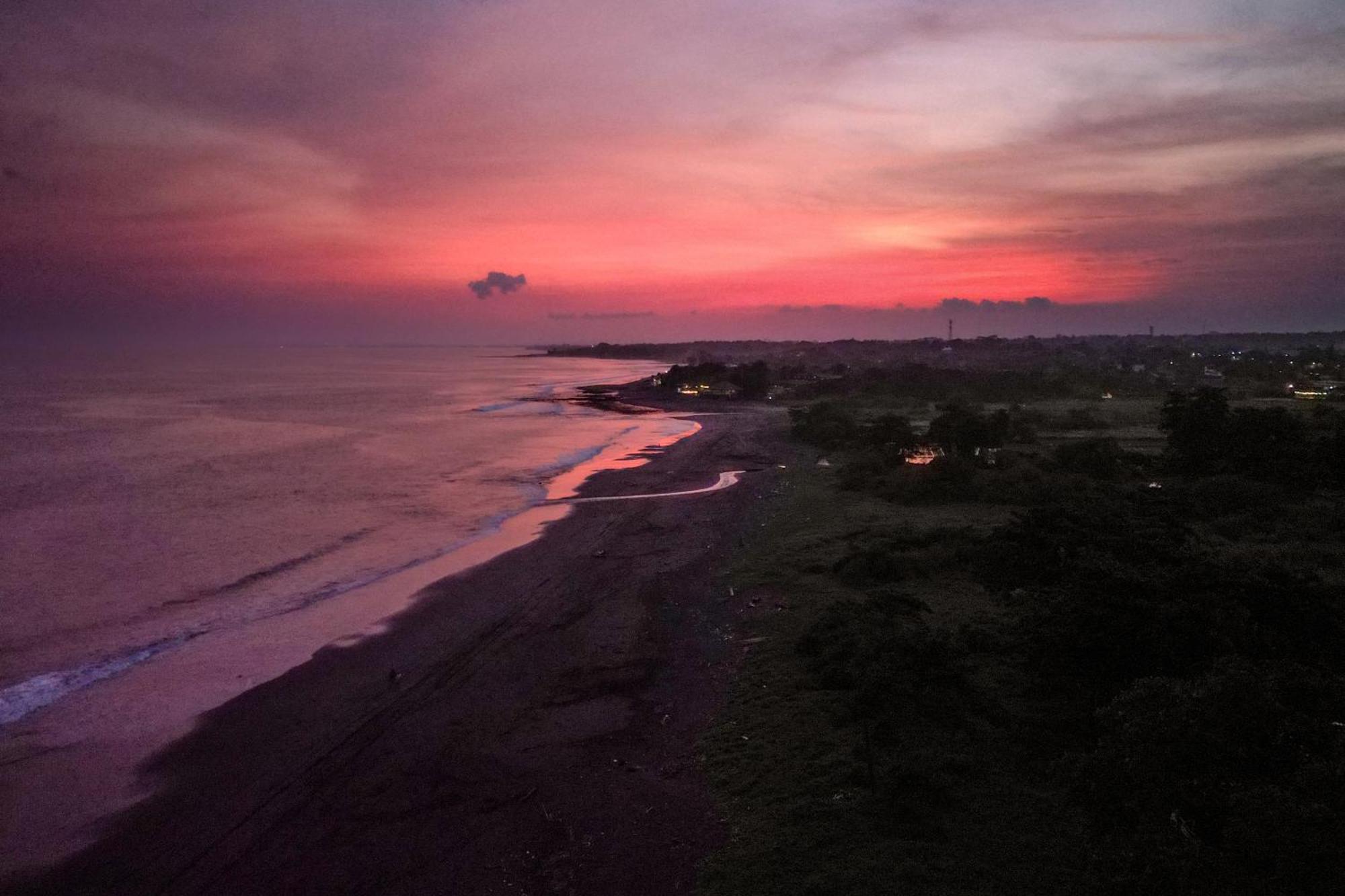 K Ko Surf Village At Keramas Lebih Экстерьер фото