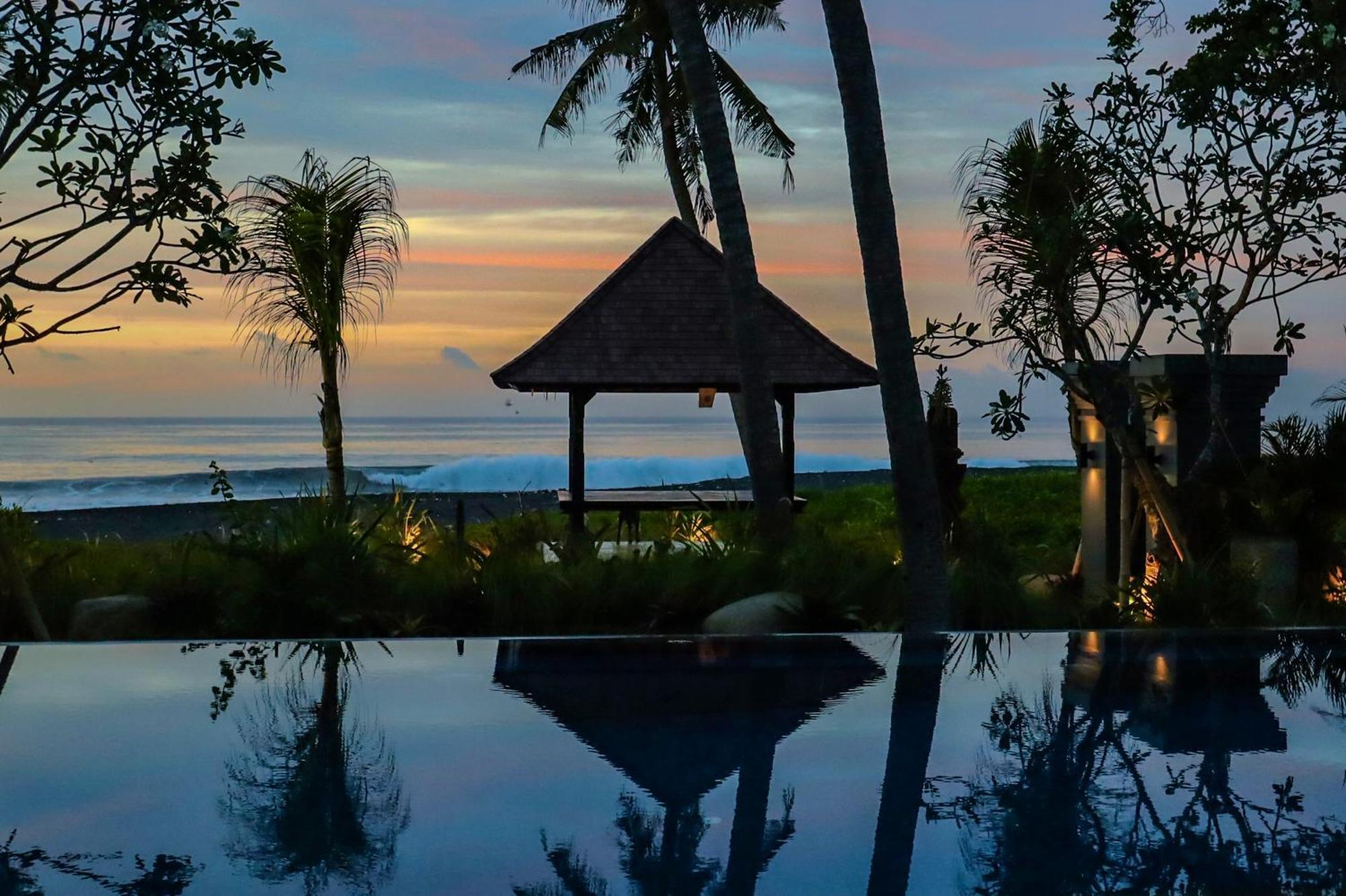 K Ko Surf Village At Keramas Lebih Экстерьер фото