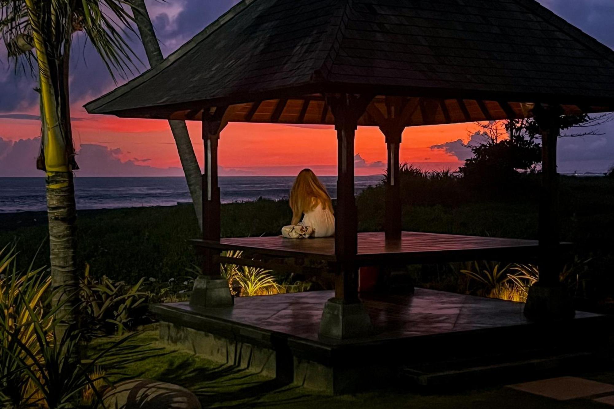 K Ko Surf Village At Keramas Lebih Экстерьер фото