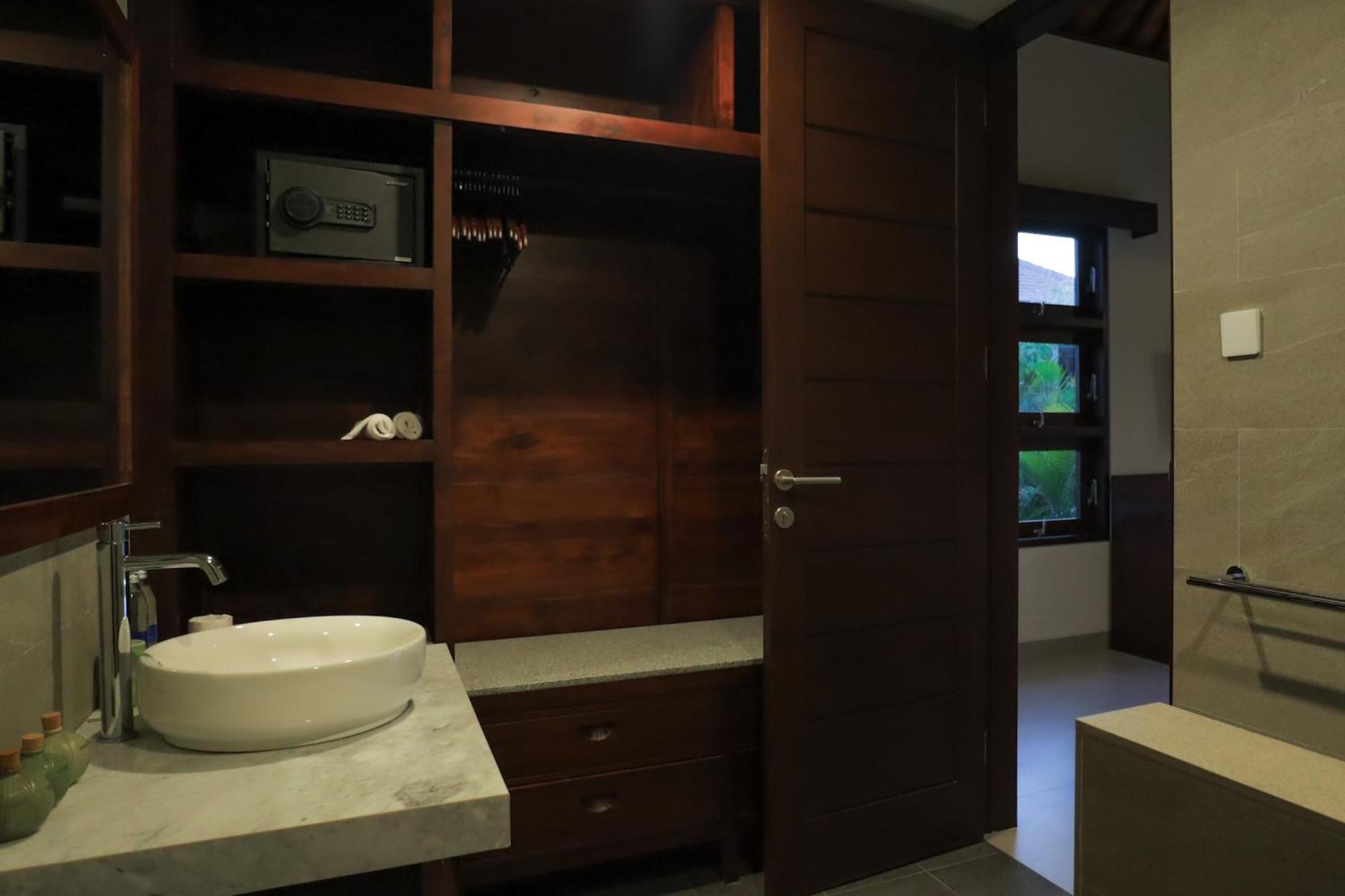 K Ko Surf Village At Keramas Lebih Экстерьер фото